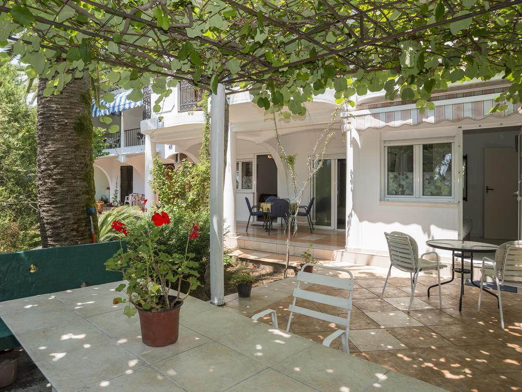 Apartments Dikan Херцег-Нови Экстерьер фото